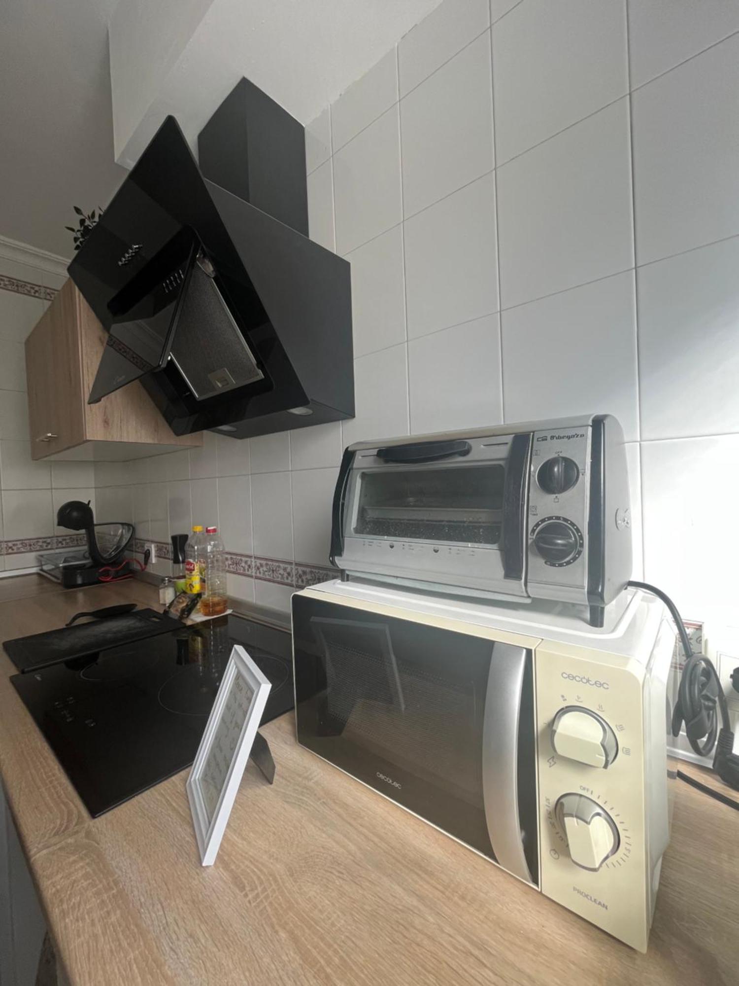 Lovely Rooms En Piso Compartido Seville Ngoại thất bức ảnh